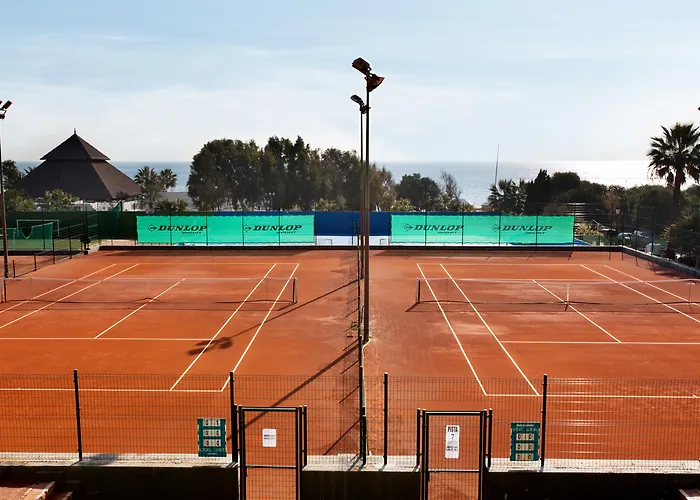 The Oasis By Don Carlos (adults Only) Отель