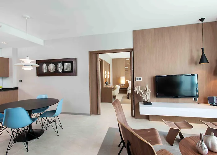 Отель The Oasis By Don Carlos (adults Only)