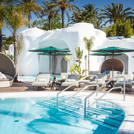 Hotel The Oasis By Don Carlos (adults Only)