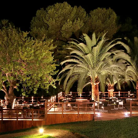 Hotel The Oasis By Don Carlos (adults Only)